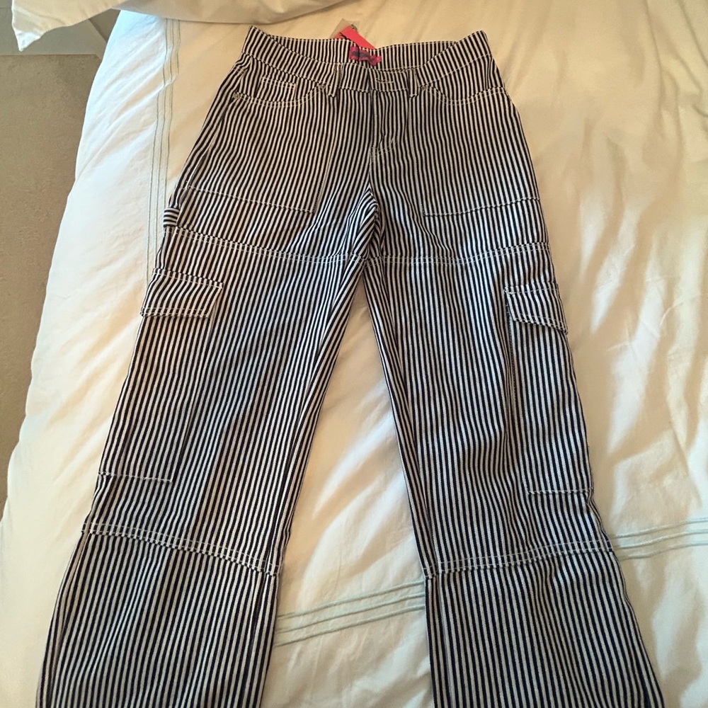 Edikted size M pants NEVER WORN